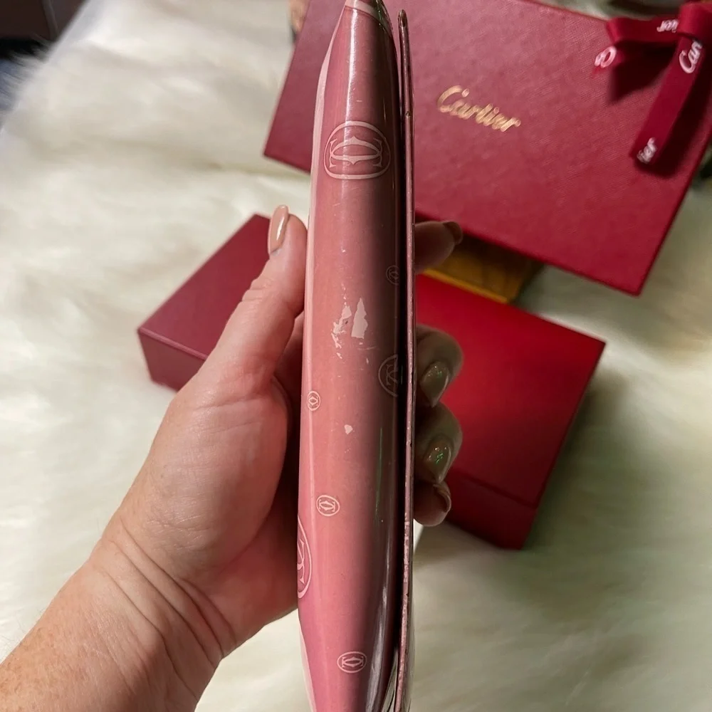 CARTIER MUST DE CARTIER HAPPY BIRTHDAY PINK PATENT LEATHER WALLET AUTHENTIC
